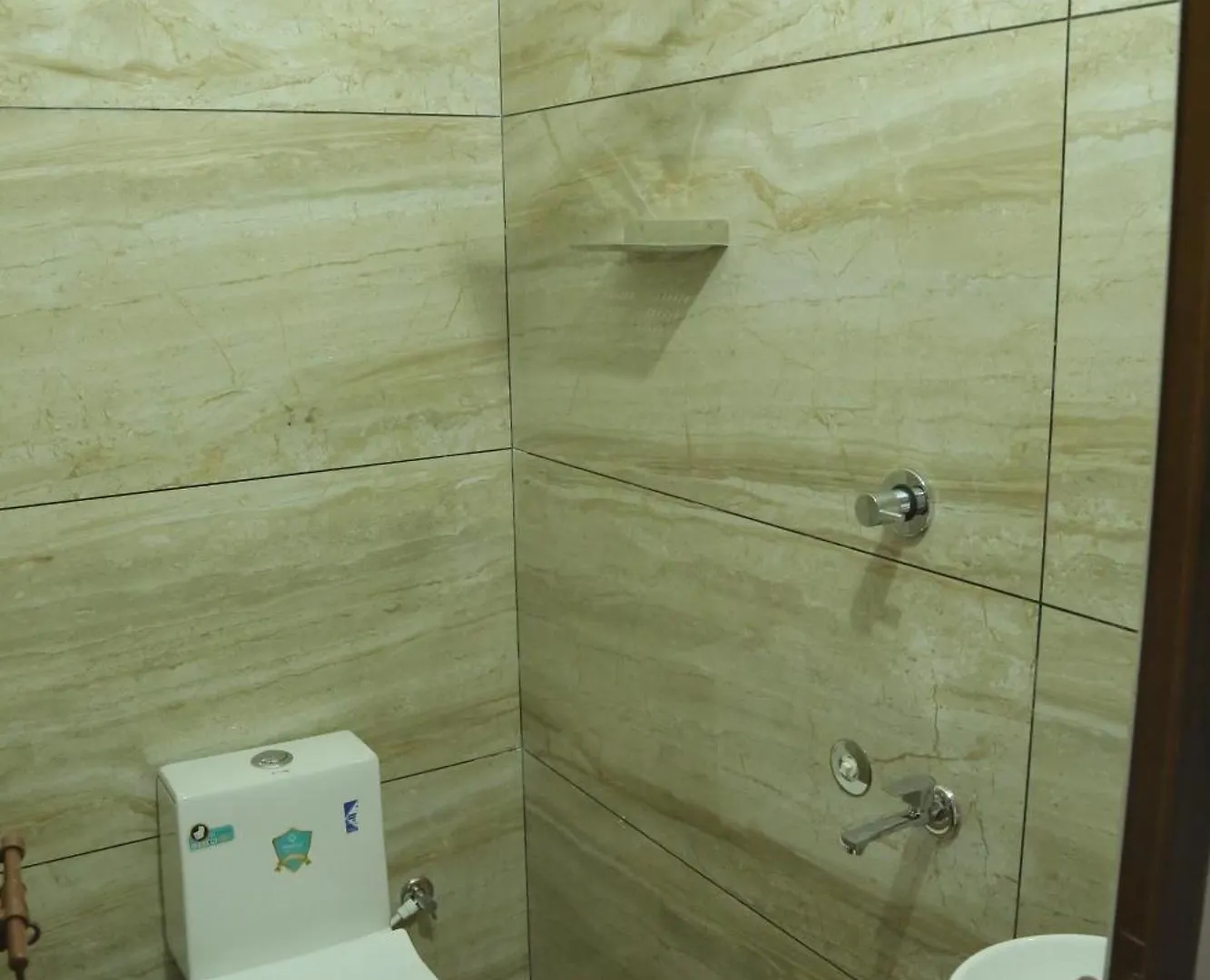 Nr Heavenz Near Rajagiri Hospital Apartment Alwaye India